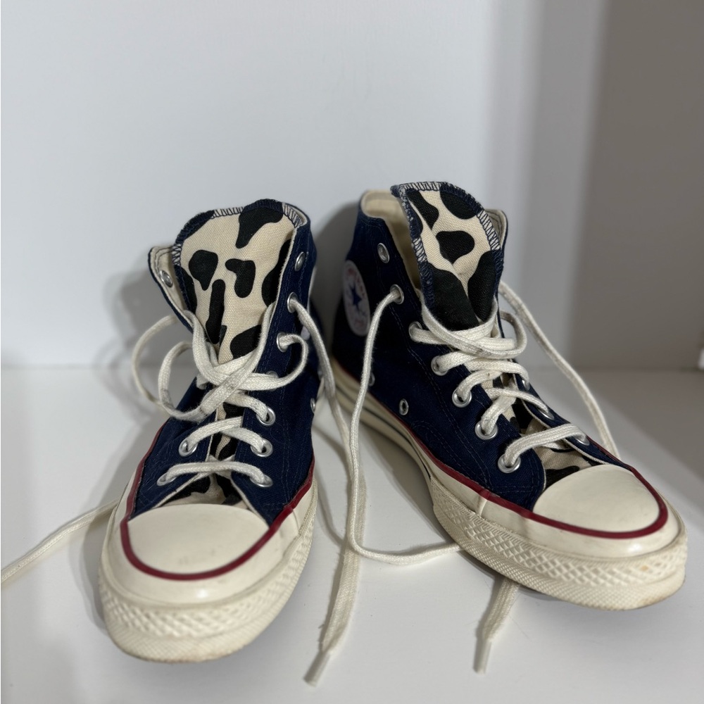 Converse Women's Chuck 70 Hi Navy Blue Cow Print Sneakers size 8